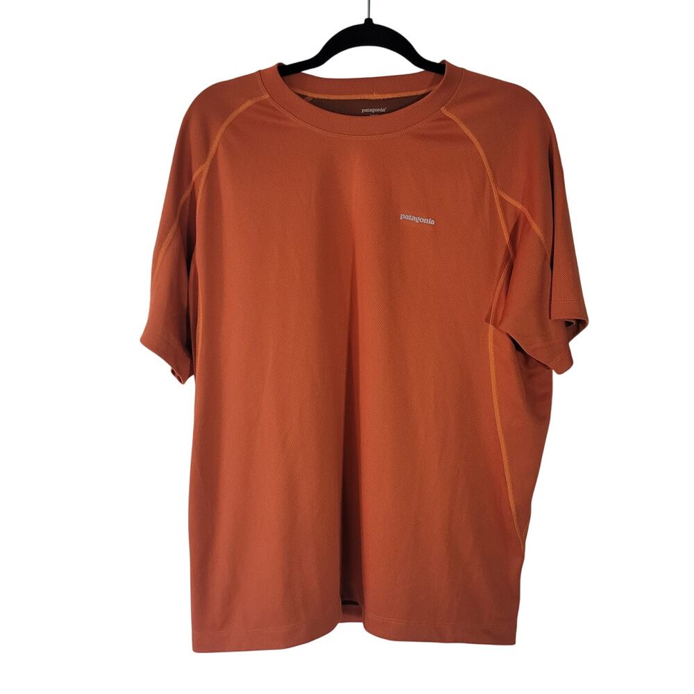 Patagonia Size L Men's Lanshade T-Shirt Orange Short Sleeve‎ Athletic Top